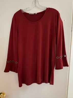 Red Blouse Bell Sleeve Grommet Detail Women Size M/L Elegant Top